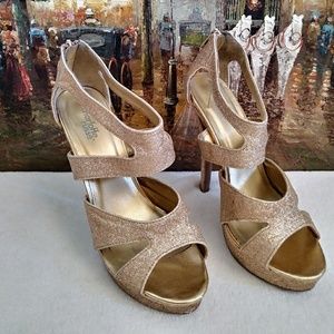 Charlotte russe Golden Glittery Heels. High Heels